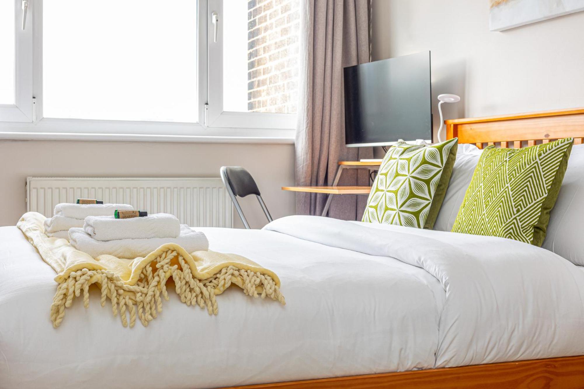 2Br Balcony, Battersea, 5Min Clapham Junction St Apartment London Bagian luar foto