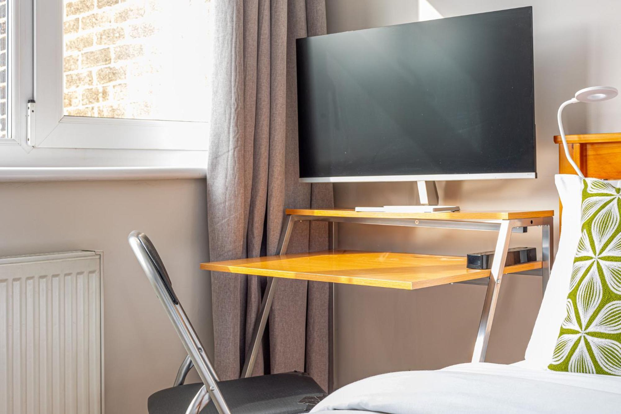 2Br Balcony, Battersea, 5Min Clapham Junction St Apartment London Bagian luar foto