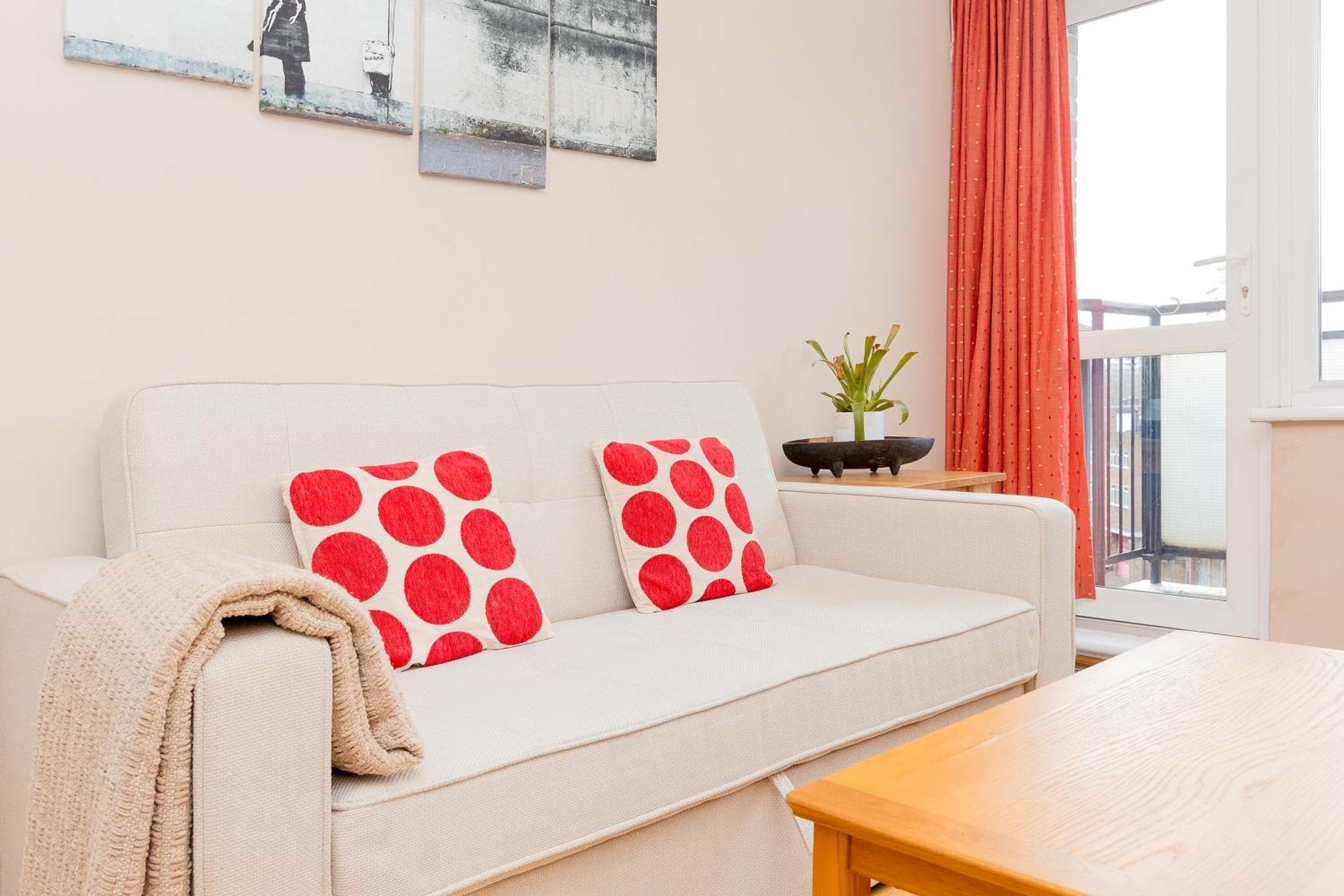 2Br Balcony, Battersea, 5Min Clapham Junction St Apartment London Bagian luar foto